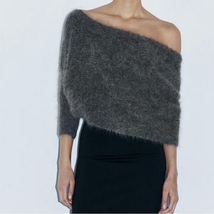 NEW never been used Zara Sweater